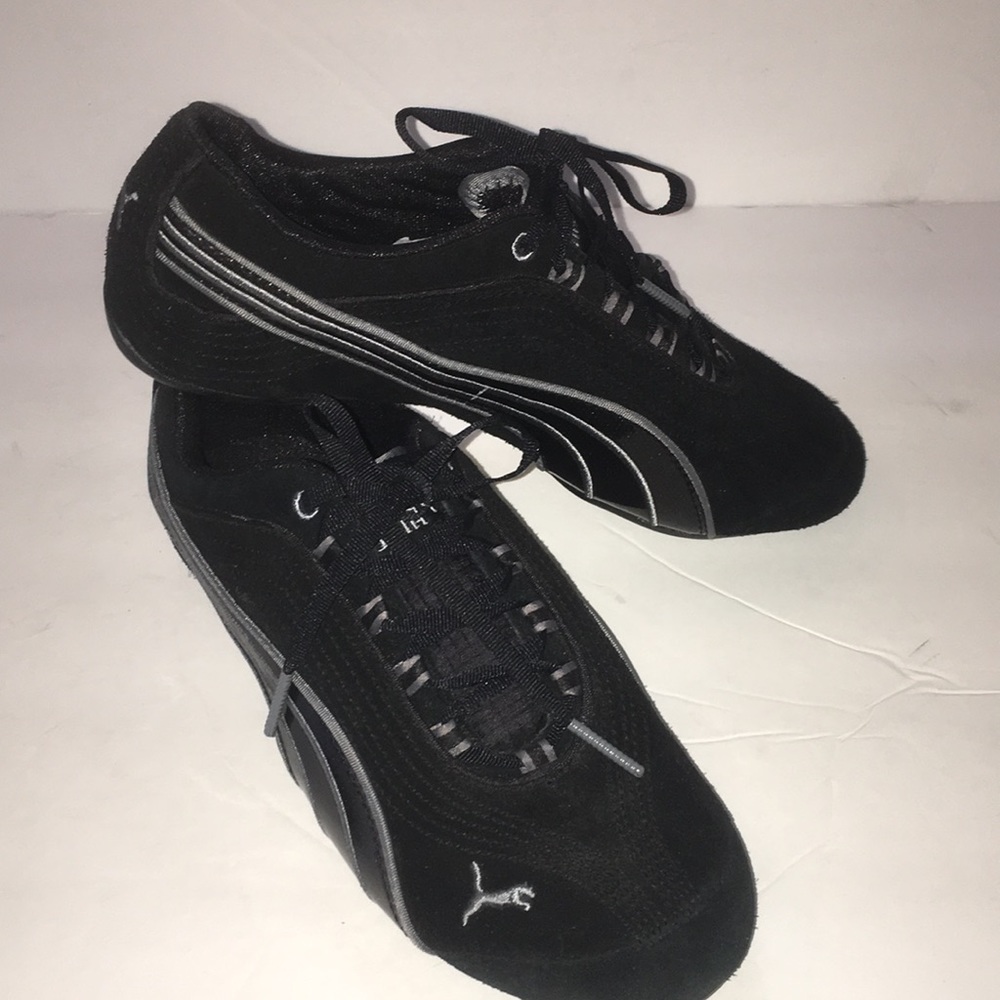Puma Soleil 351406 Black Suede w Gray Trim Trainer